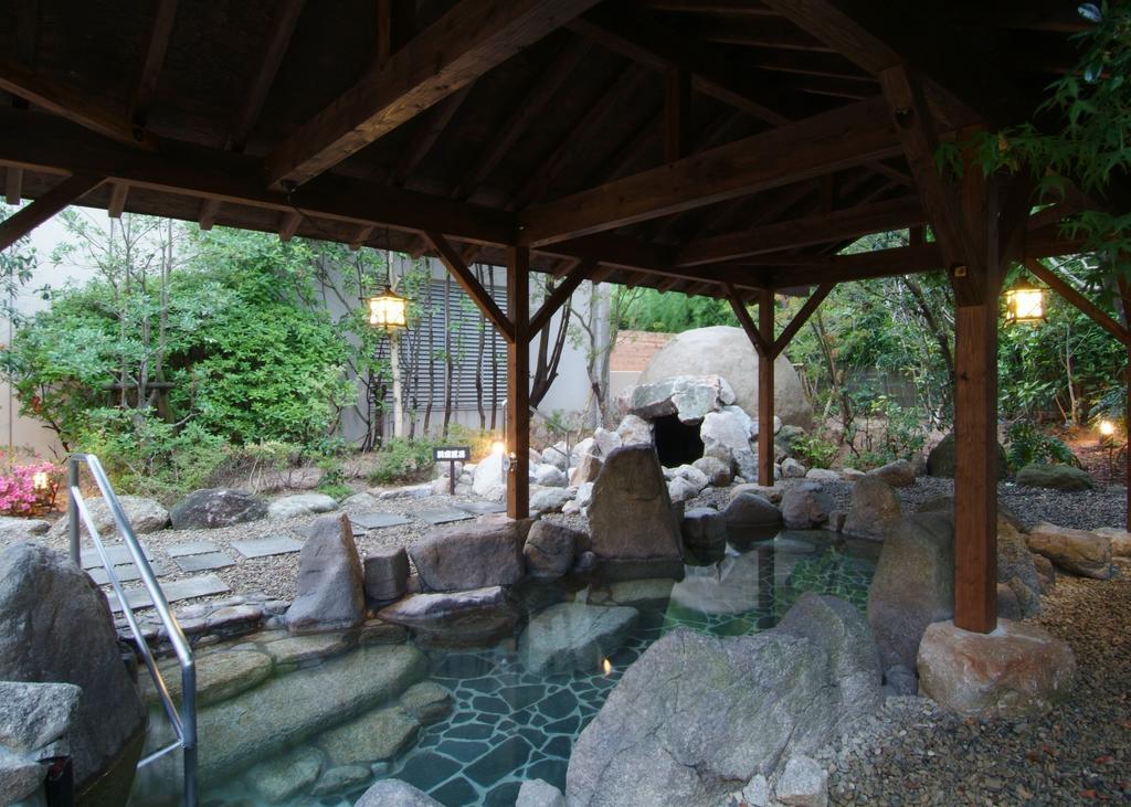 Route Inn Grantia Fukuoka Miyawaka - Wakita Onsen Exterior photo