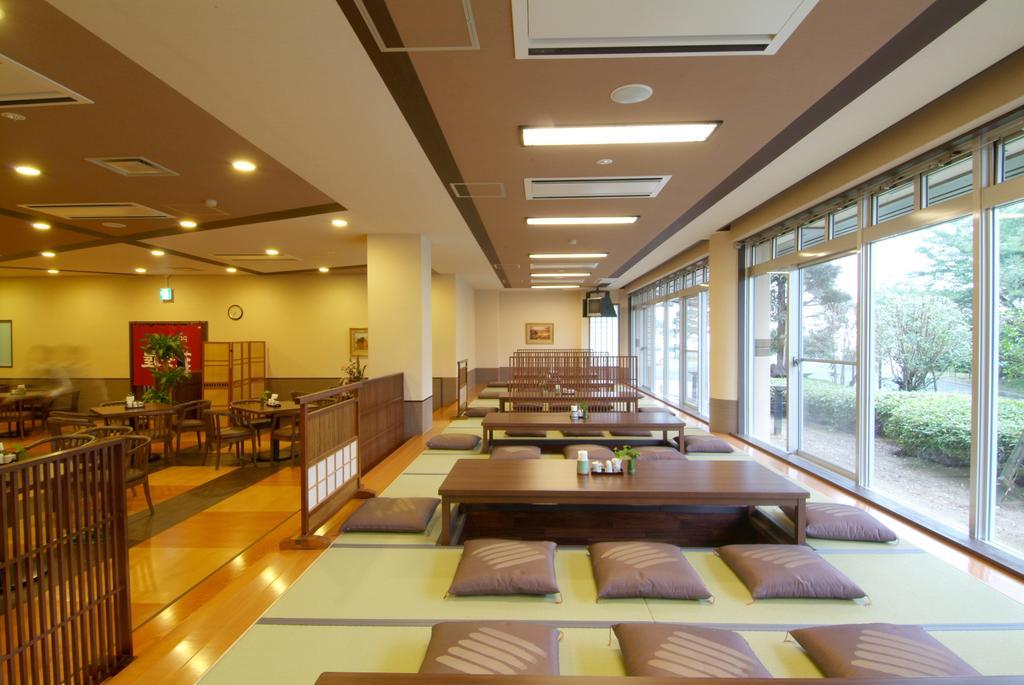 Route Inn Grantia Fukuoka Miyawaka - Wakita Onsen Exterior photo
